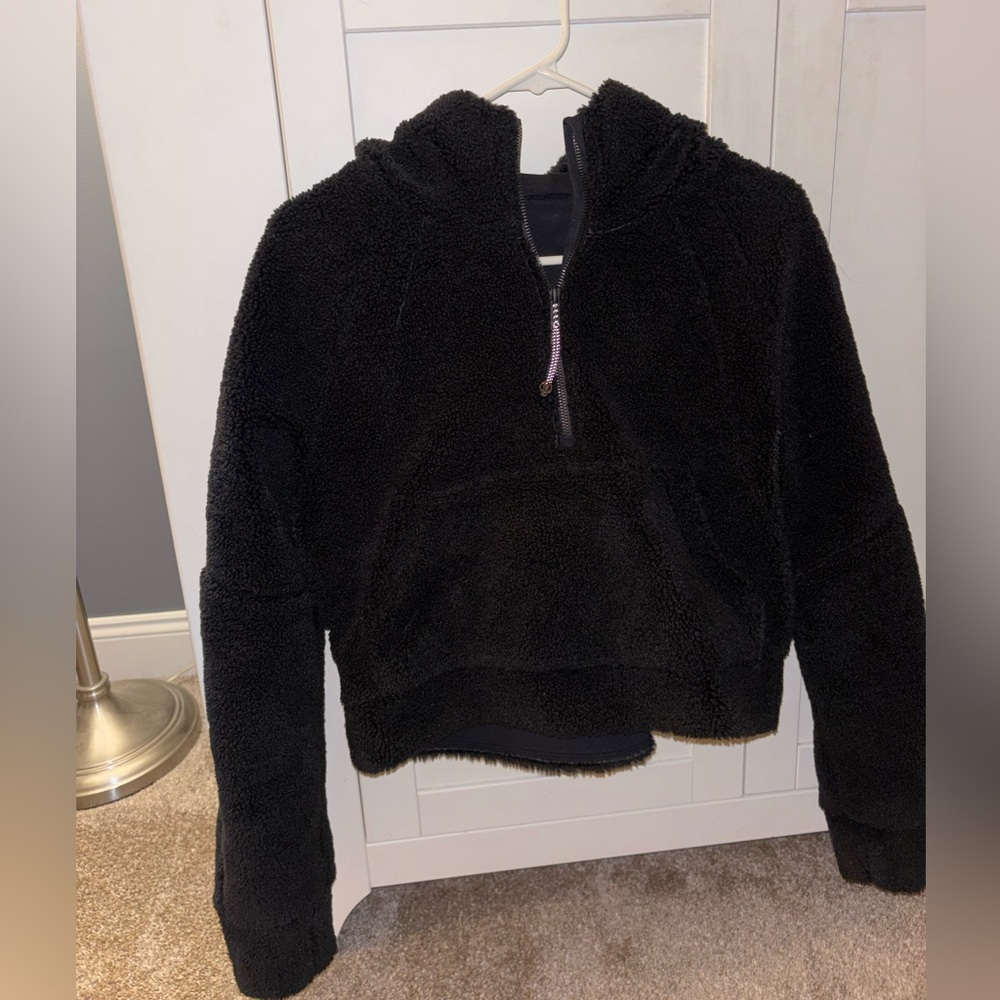 Lululemon Cropped Fleece Scuba